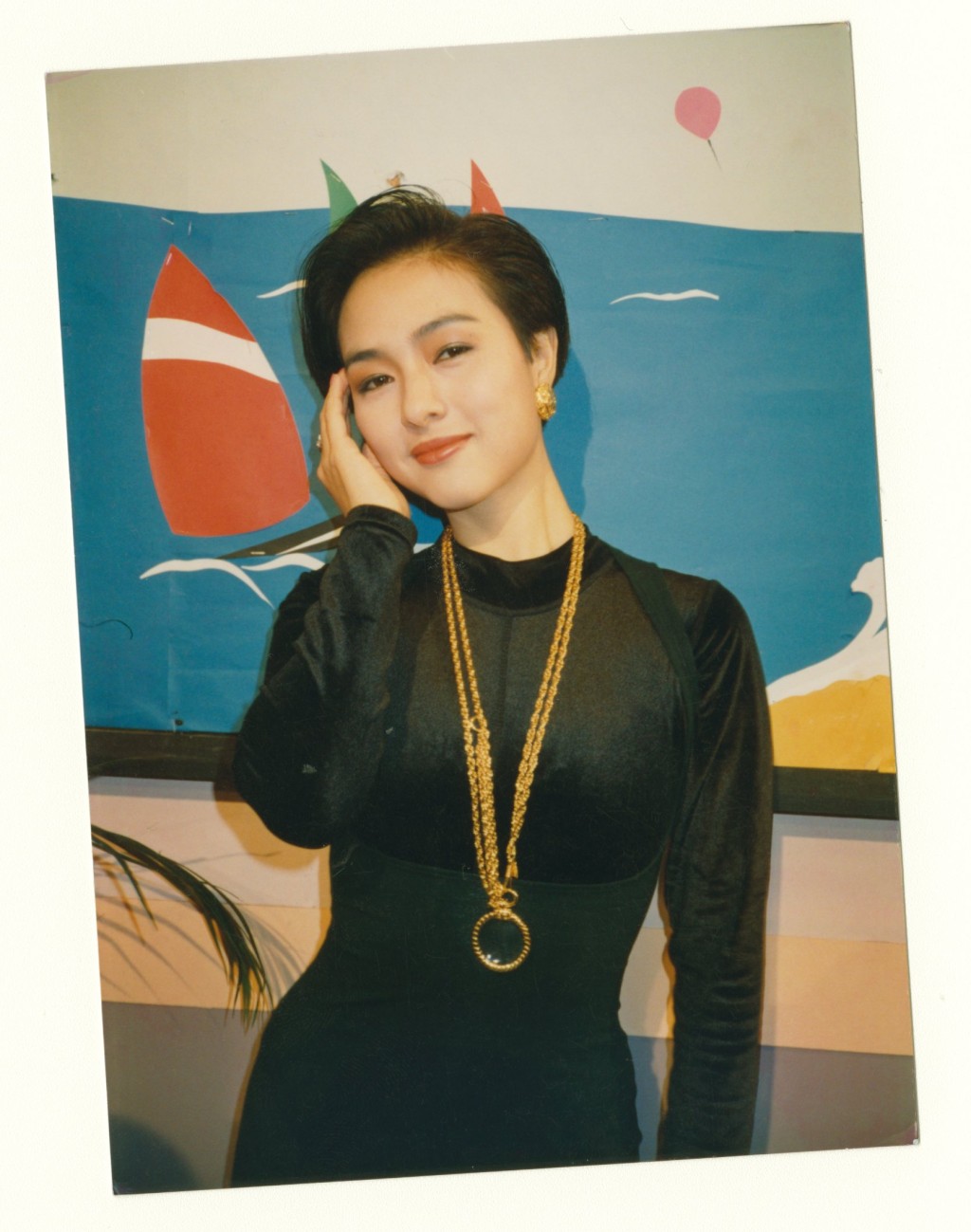 司马燕（原名韩少玲）1980年代初参加香港小姐入行。