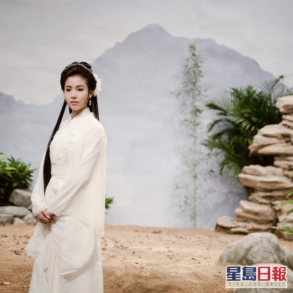 年初，伍樂怡在《青春不要臉》中飾演姜之妍一角。