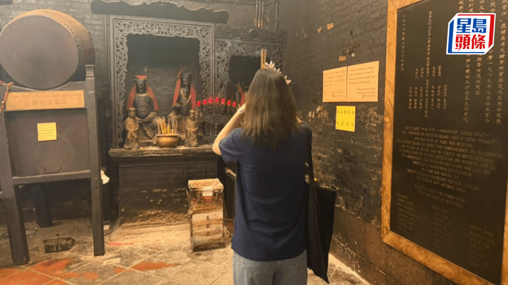 畢業生求職難｜文武廟成「仙界勞工處」 青年蜂湧拜神盼獲Offer：求個安心