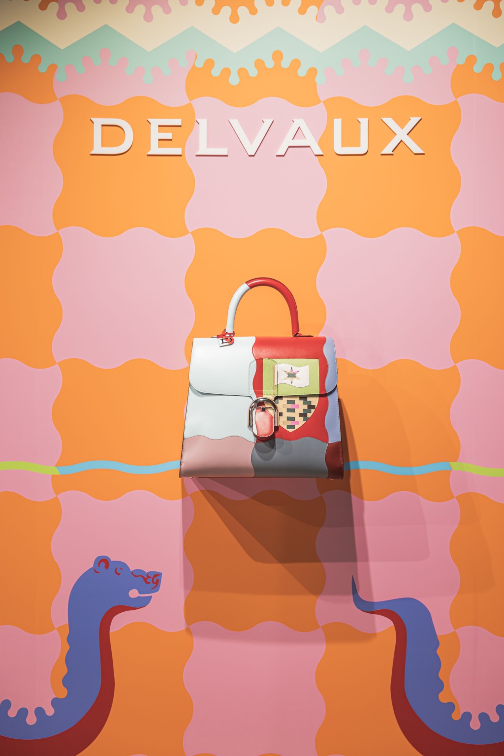 DELVAUX「共生」藝術展由即日至4月7日在 K11 MUSEA 2樓Gold Ball舉行。   