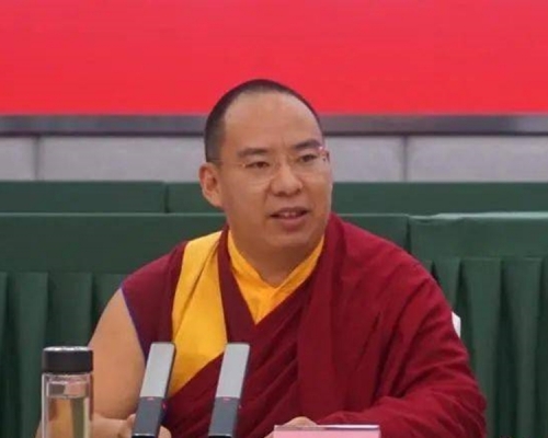 班禪被視為地位僅次於達賴的藏人精神領袖。中新社相片