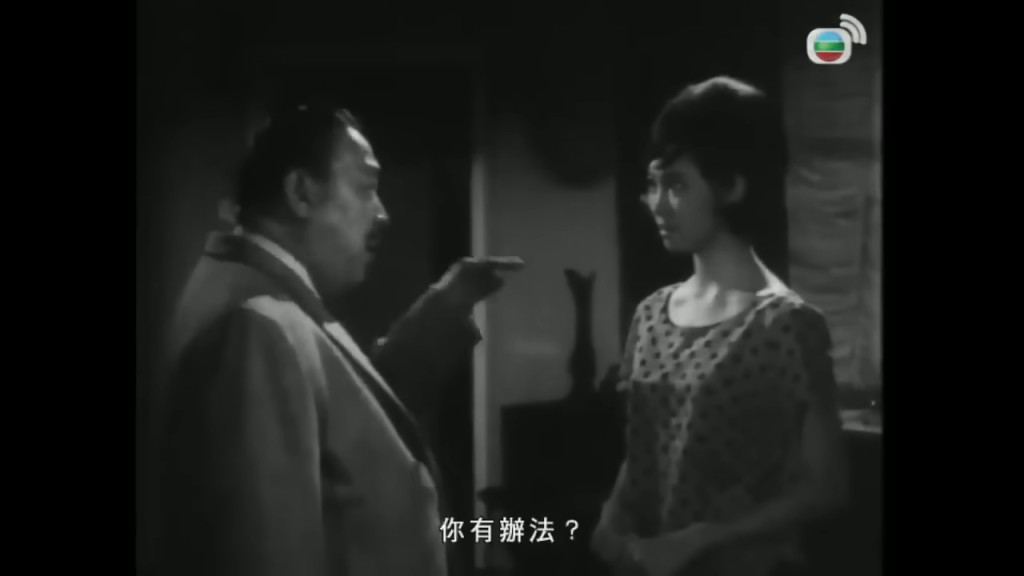 蕭芳芳出演多部粵語及國語電影，成為炙手可熱的一線女主角。