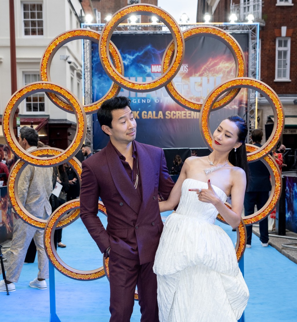劉思慕憑《尚氣》而走紅,戲中與陳法拉飾演母子。 劉思慕憑《尚氣》而走紅,戲中與陳法拉飾演母子。