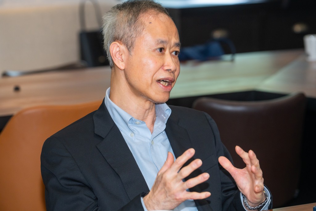 盧永鴻認為,不應只以學術研究表現評定大學的價值,大學亦應給予各類持份者應有的關注與責任。中大提供 盧永鴻認為,不應只以學術研究表現評定大學的價值,大學亦應給予各類持份者應有的關注與責任。中大提供