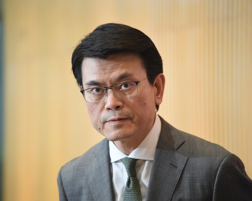 商務及經濟發展局局長邱騰華。 資料圖片