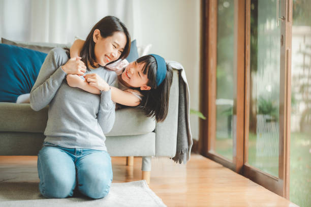 你的嘴唇越有棱角，代表子女越孝順，晚年得到子女照顧。