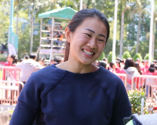呂麗瑤今日以評述身分露面灣仔運動場學界D1田徑賽。