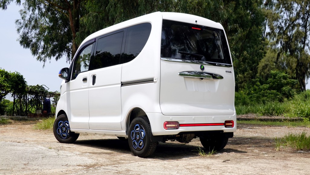 Piccolo G050純電動迷你貨Van，針對小商戶短途的物流運輸需要，續航力約230km。