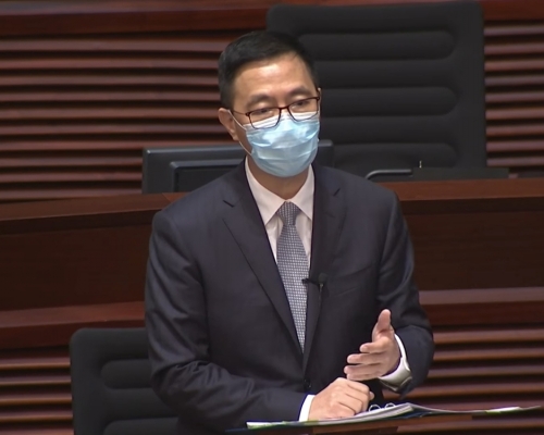 教育局局長楊潤雄指目前數字未能反映小一學生大幅減少。資料圖片