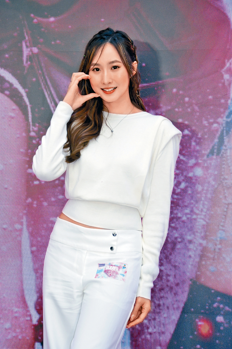 鍾柔美承認自己表達能力差，會努力改善。