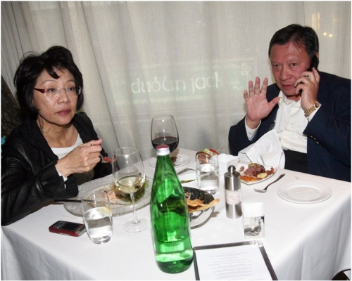 郭炳湘與唐錦馨（左）。資料圖片
