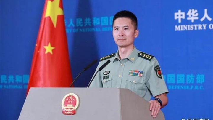 國防部發言人指解放軍今輪徵兵對象以大學生為重點。網上圖片