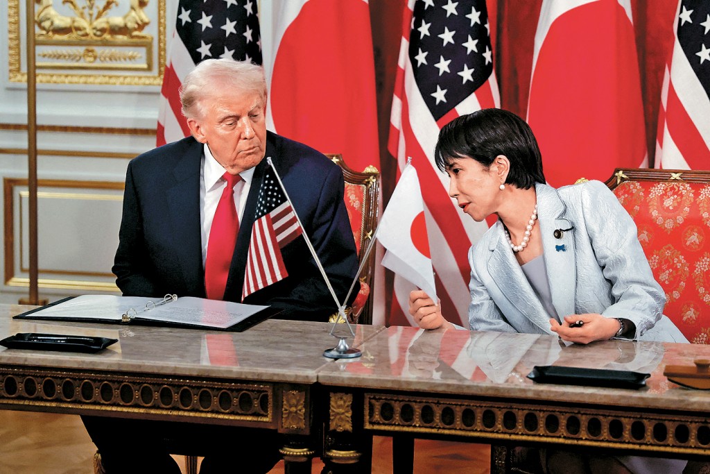 美國總統特朗普10月在東京與日本首相高市早苗會晤。