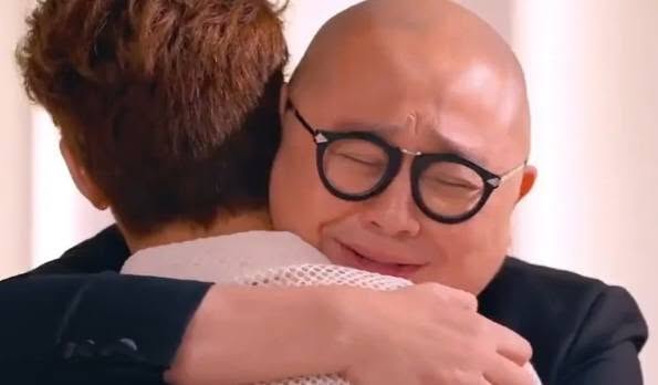網民分享阿Bob與Oscar相擁的照片,指Oscar最後成功入圍。 網民分享阿Bob與Oscar相擁的照片,指Oscar最後成功入圍。