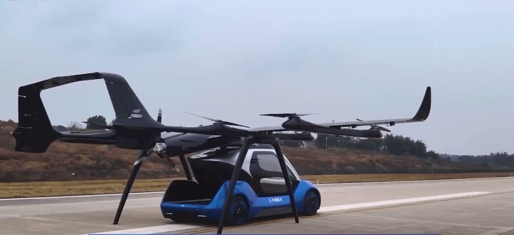 全國首款航天造電動垂直起降飛行器首飛成功。央視