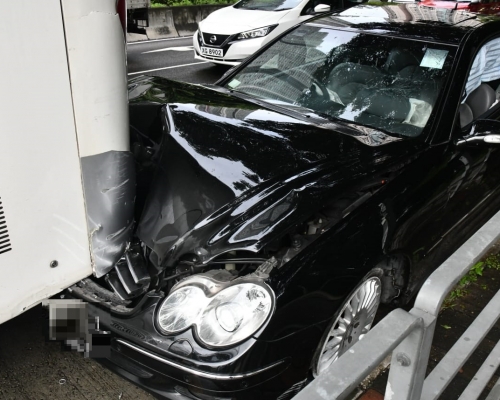 深水埗及長沙灣今日在2個小時內，分別發生2宗車禍，釀成一死三傷。