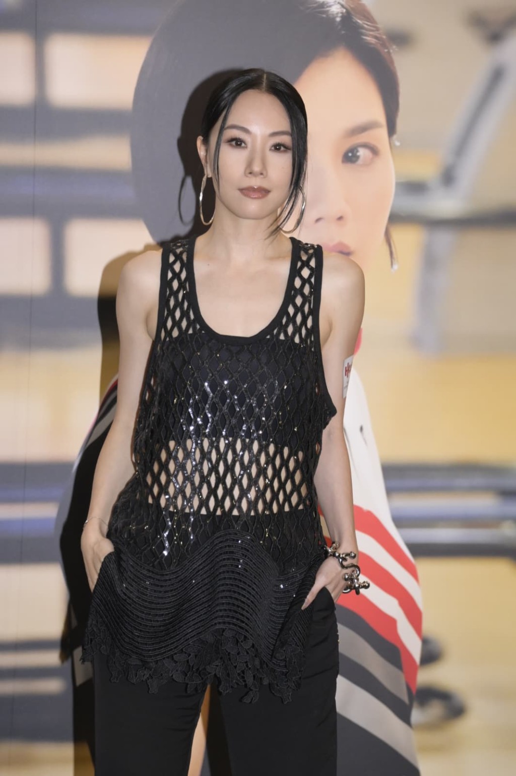 Stephy大爆媽咪有睇「高仿鄧麗欣」表演報道。