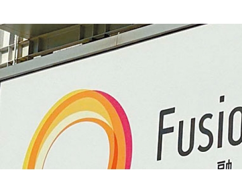 ■騰訊等牽頭的富融銀行宣布，任命周明為富融銀行執行董事、行政總裁。