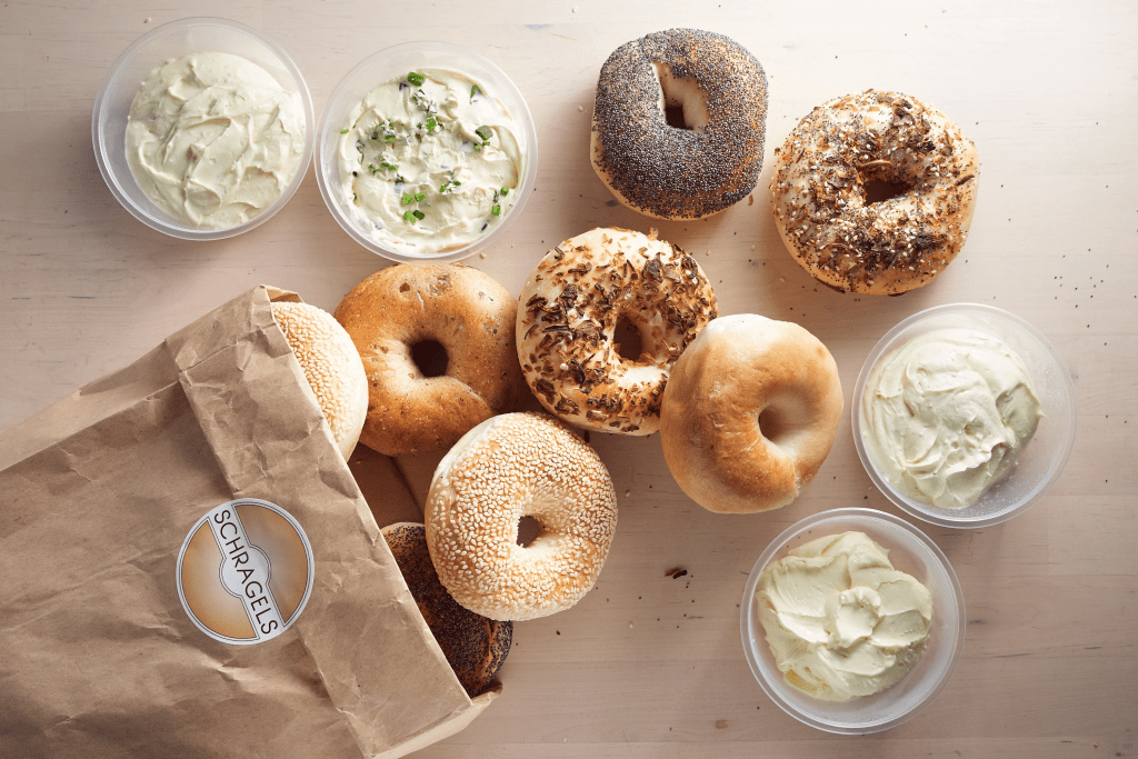 Schragels一直供應正宗紐約式貝果，在香港排名最高，而全球排名前六位。(售價$28)