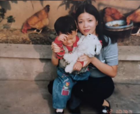 唐蔚華懸賞上海市區尋找被拐走26年的兒子。抖音