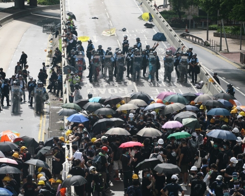 受到近期連串示威行動影響本港跌出十大最安全城市。