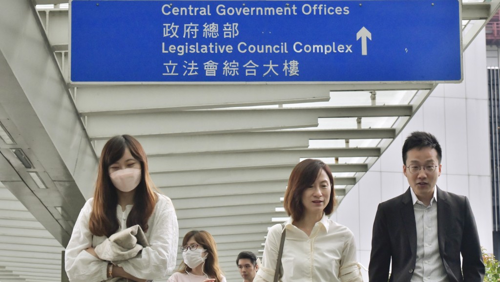 薪酬調查委員會昨日(24日)出爐,高、中、低薪酬趨勢淨指標分別為2.87%、4.65%及4.5%。