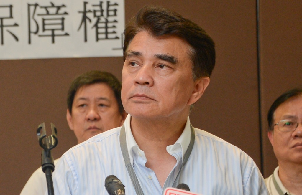 蔣志偉指油會上升，難以將成本全部轉嫁客戶，只能部分轉嫁以抵銷開支。資料圖片