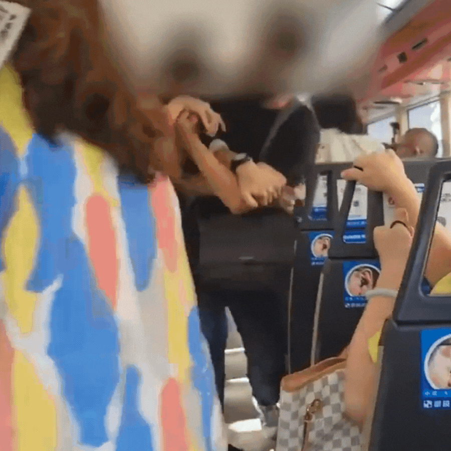 一名自稱「盂蘭勝會之王」的長髮男子，昨日（23日）在巴士上疑因縮腳問題，與另一名男乘客發生衝突。
