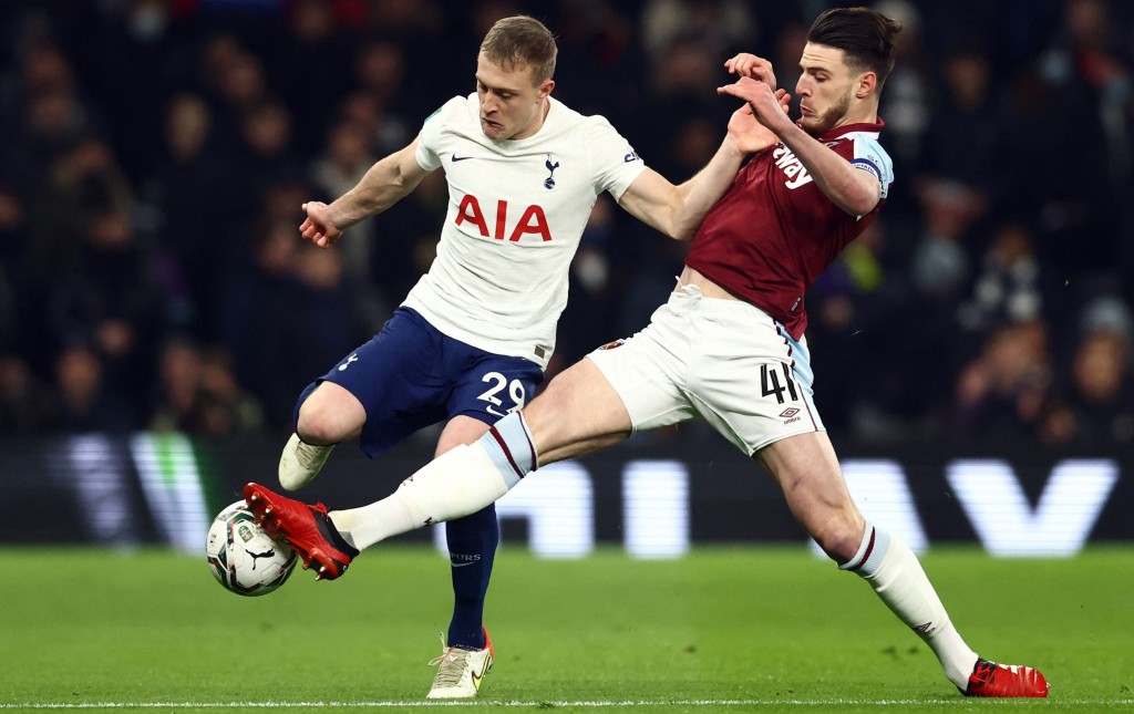 迪格兰赖斯(右)被抢到变成十亿级球星。Reuters