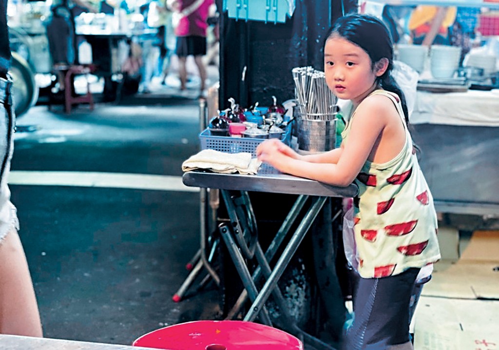 台灣小童星葉子綺憑《左撇子女孩》入圍最佳年輕演員。