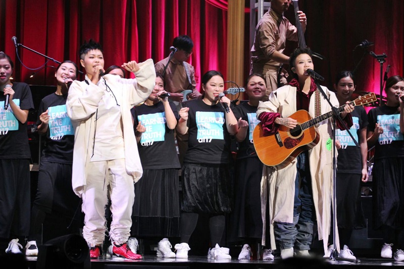 AT17為音樂上遇到一班好友感到開心。