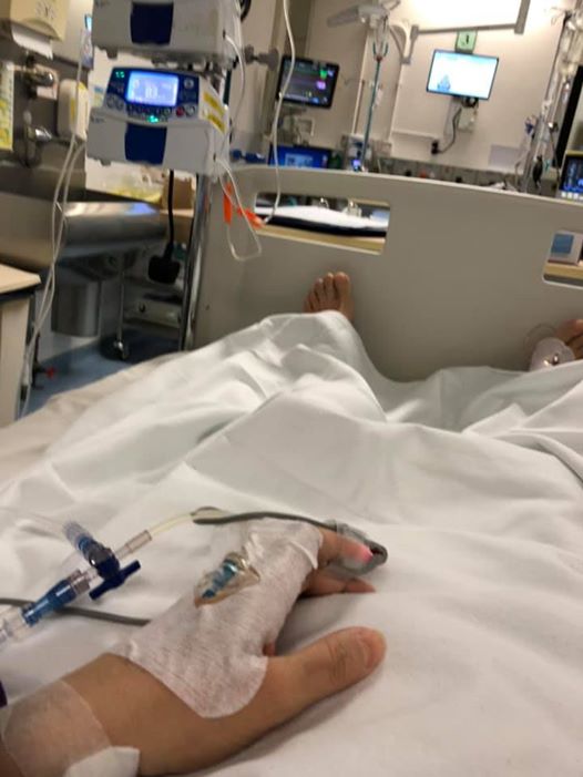 鄭艷麗在ICU裏偷拍。