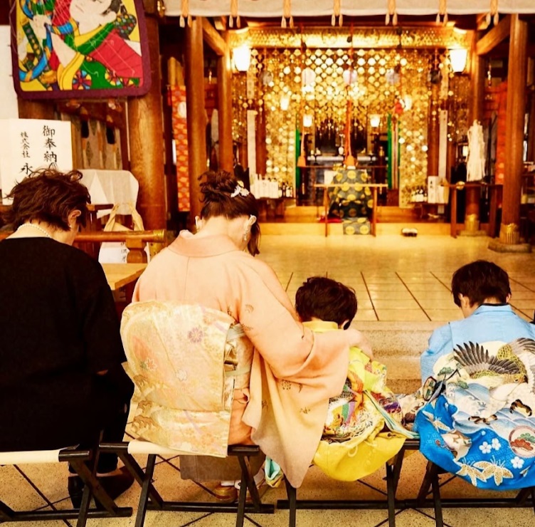 步姐於2019年及2021年先後誕下兩子,但一直未有公開孩子生父身份。 步姐於2019年及2021年先後誕下兩子,但一直未有公開孩子生父身份。
