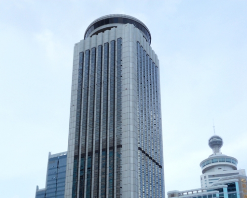 1985年建成的國貿大廈。新華社圖