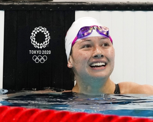 何詩蓓破亞洲紀錄殺入100米自由泳決賽。AP