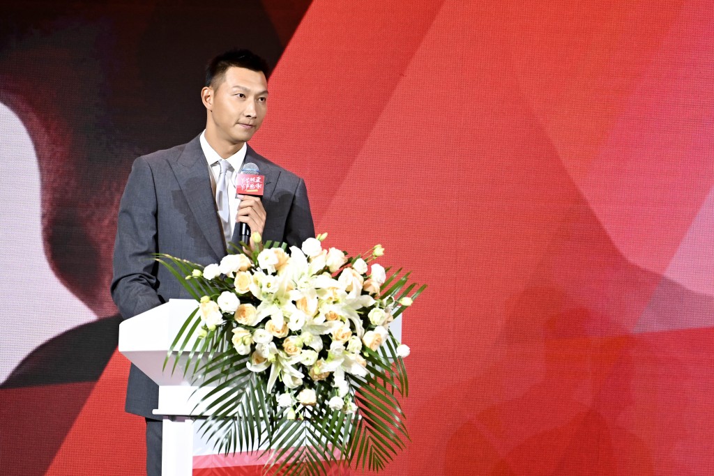 被傳嫖娼醜聞後,易建聯一直處於「消失狀態」。 中新社 被傳嫖娼醜聞後,易建聯一直處於「消失狀態」。 中新社