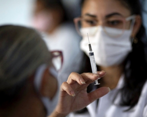 巴西將暫停生產科興疫苗。AP圖片
