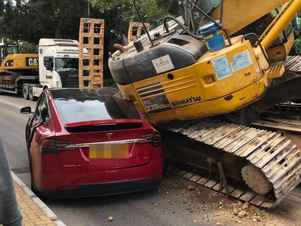 涉事的車輛。  讀者提供