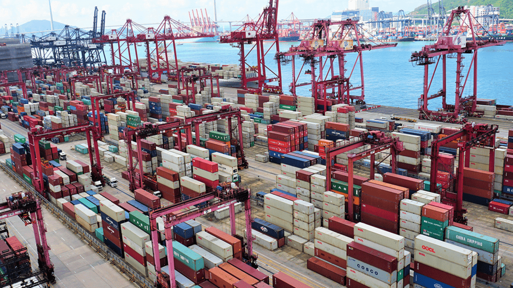 议员期望政府能加强新兴技术应用，增加培训从业员，推进行业发展。资料图片