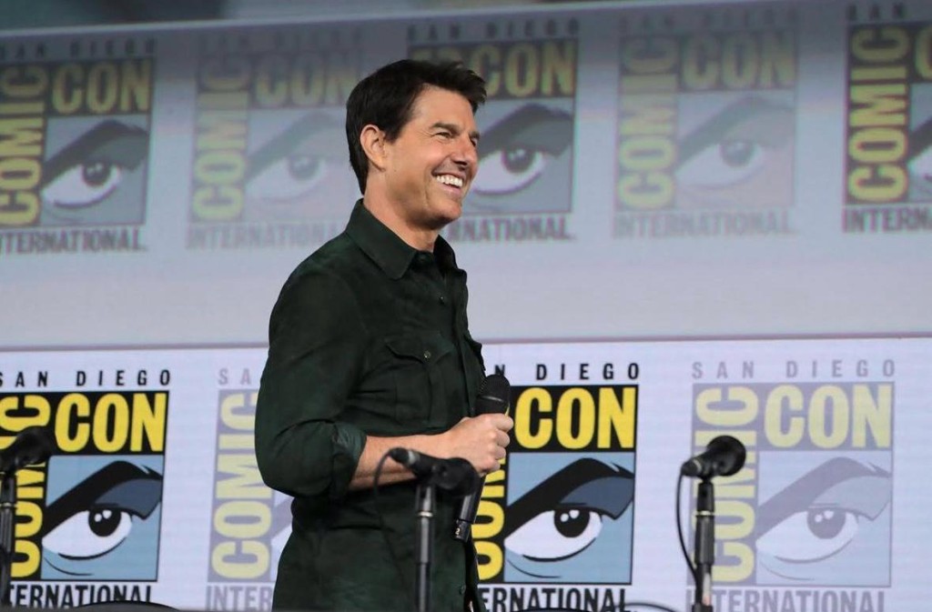 知名影星汤告鲁斯（Tom Cruise）将在法兰西体育馆进行一场惊险刺激的特技表演，为洛杉矶奥运会的到来增添亮点。