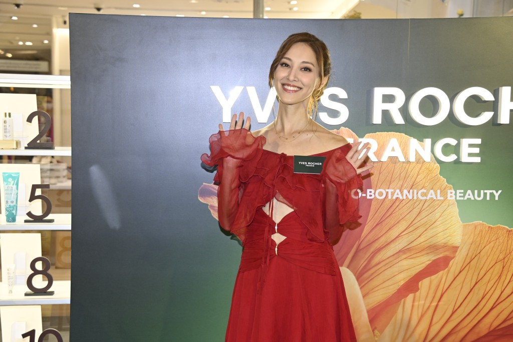 陳凱琳（11日）到尖沙咀出席活動，大會以「冰肌女神」來稱呼她，她感不好意思。