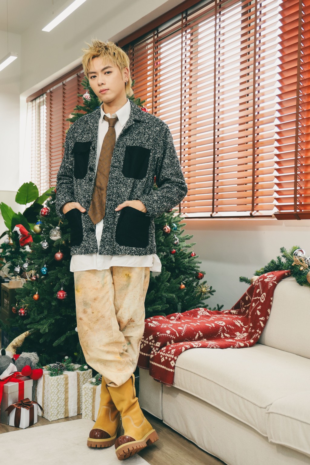 193自认在爱情中喜欢耍小聪明。