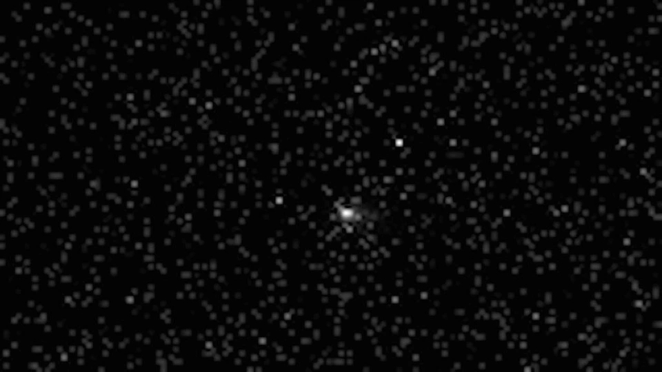 天問一號環繞器高解像度相機拍攝到的阿特拉斯(成像時間10月3日,成像距離約2896萬千米)。 國家航天局 天問一號環繞器高解像度相機拍攝到的阿特拉斯(成像時間10月3日,成像距離約2896萬千米)。 國家航天局