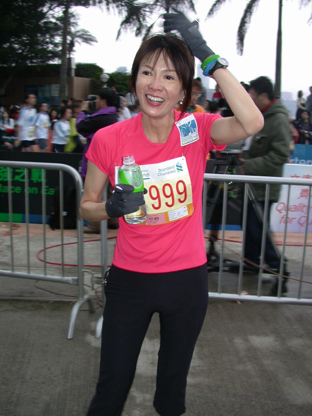 鄭裕玲2005年參加渣馬10公里賽。