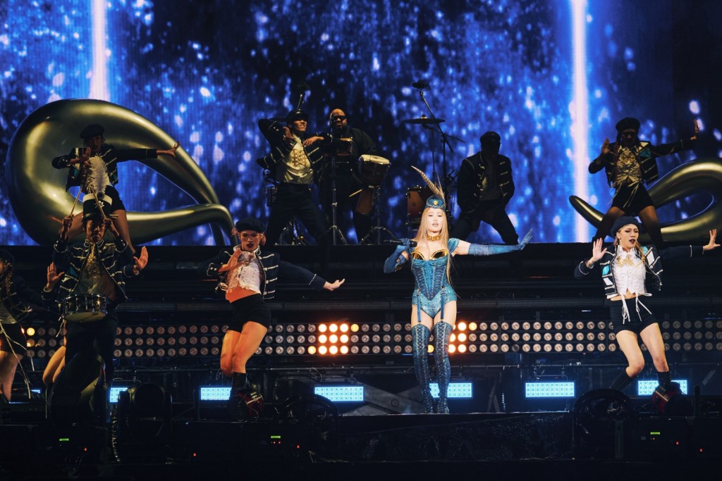 A-Lin将于4月18日及19日，一连两晚在红馆举行《歌迹 Journey》世界巡回演唱会香港站。