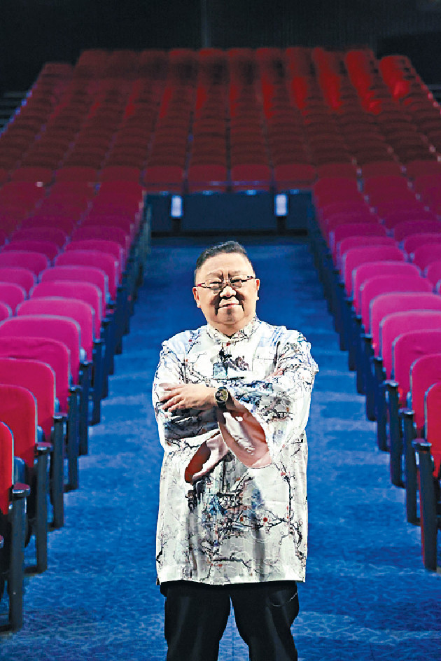 ■李居明剛同新光戲院續約3年，好戲會陸續有來。