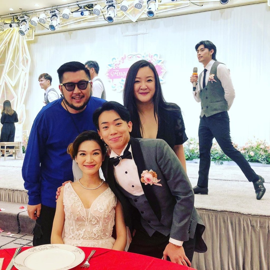 著名攝影師劉翁跟太太也有出席婚宴。