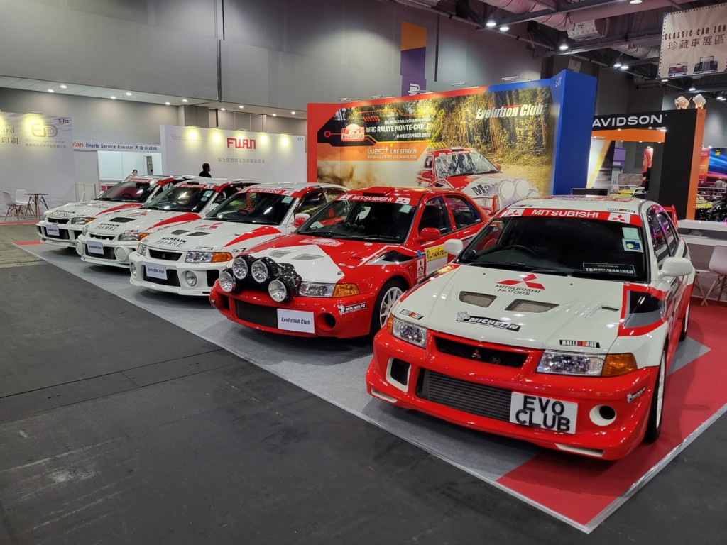 ●一系列WRC賽車拉花版三菱Evo，反而是車展吸引亮點。