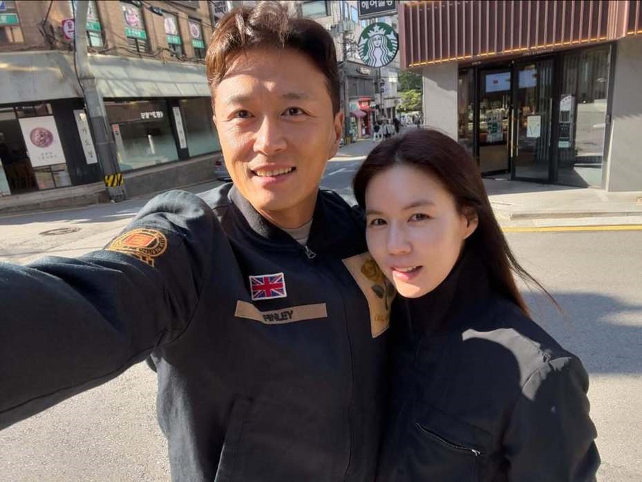 陳泰賢表示會將餘生所有時間全奉獻予愛妻。 陳泰賢表示會將餘生所有時間全奉獻予愛妻。