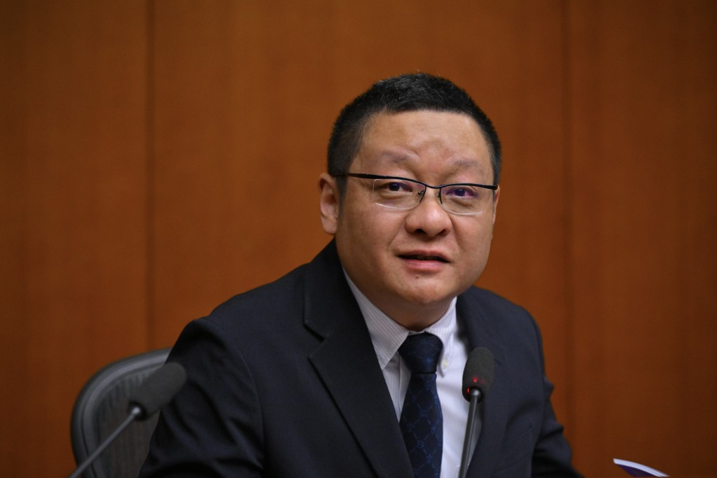 選委界范駿華。